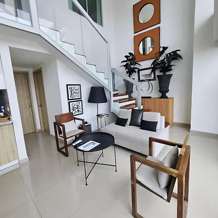 Duplex De Lujo Nuevo Con Vista Increible Al Centro Y La Playa * Cartagena