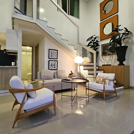 Duplex De Lujo Nuevo Con Vista Increible Al Centro Y La Playa * Cartagena