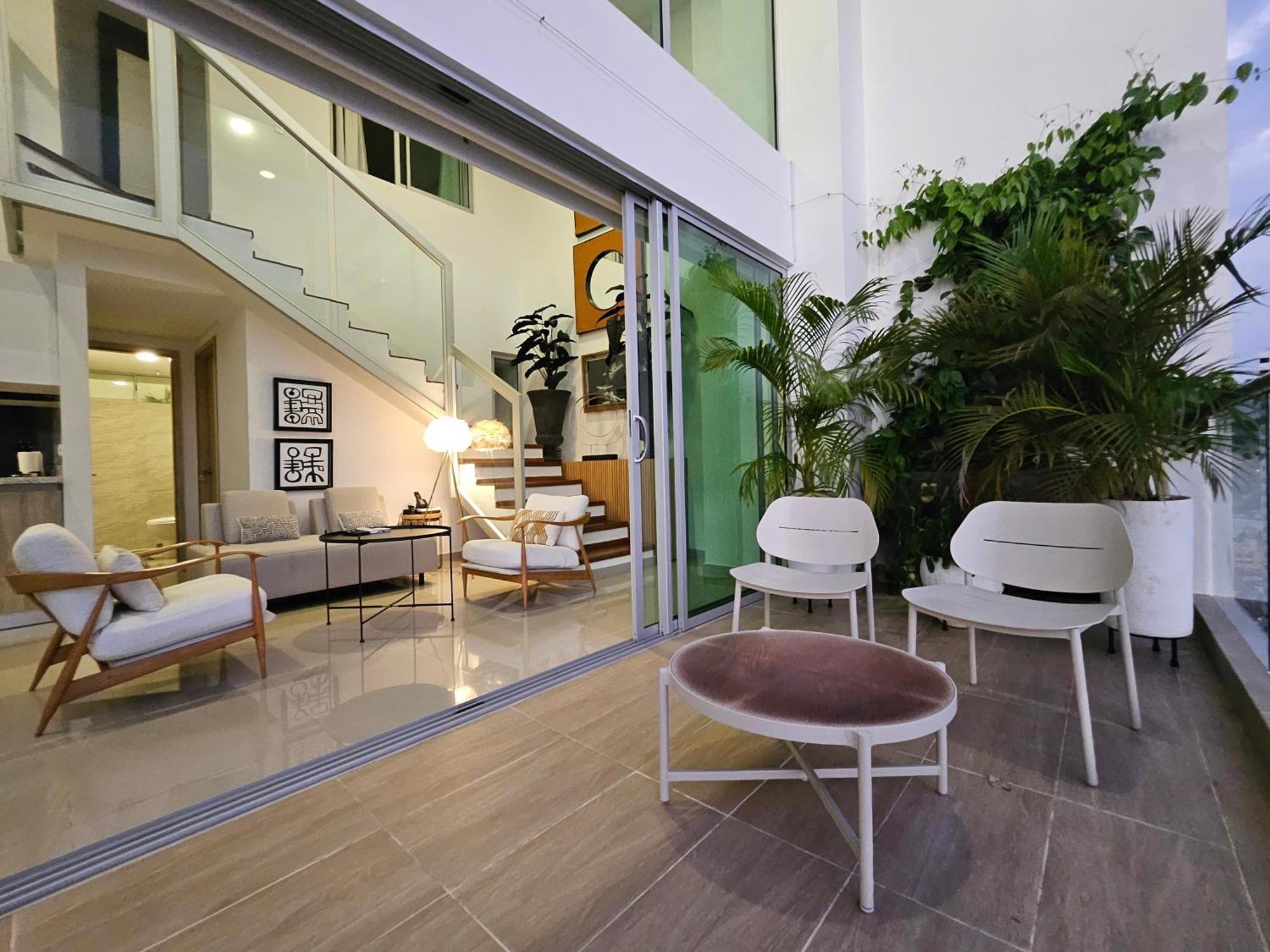 Duplex De Lujo Nuevo Con Vista Increible Al Centro Y La Playa * Cartagena