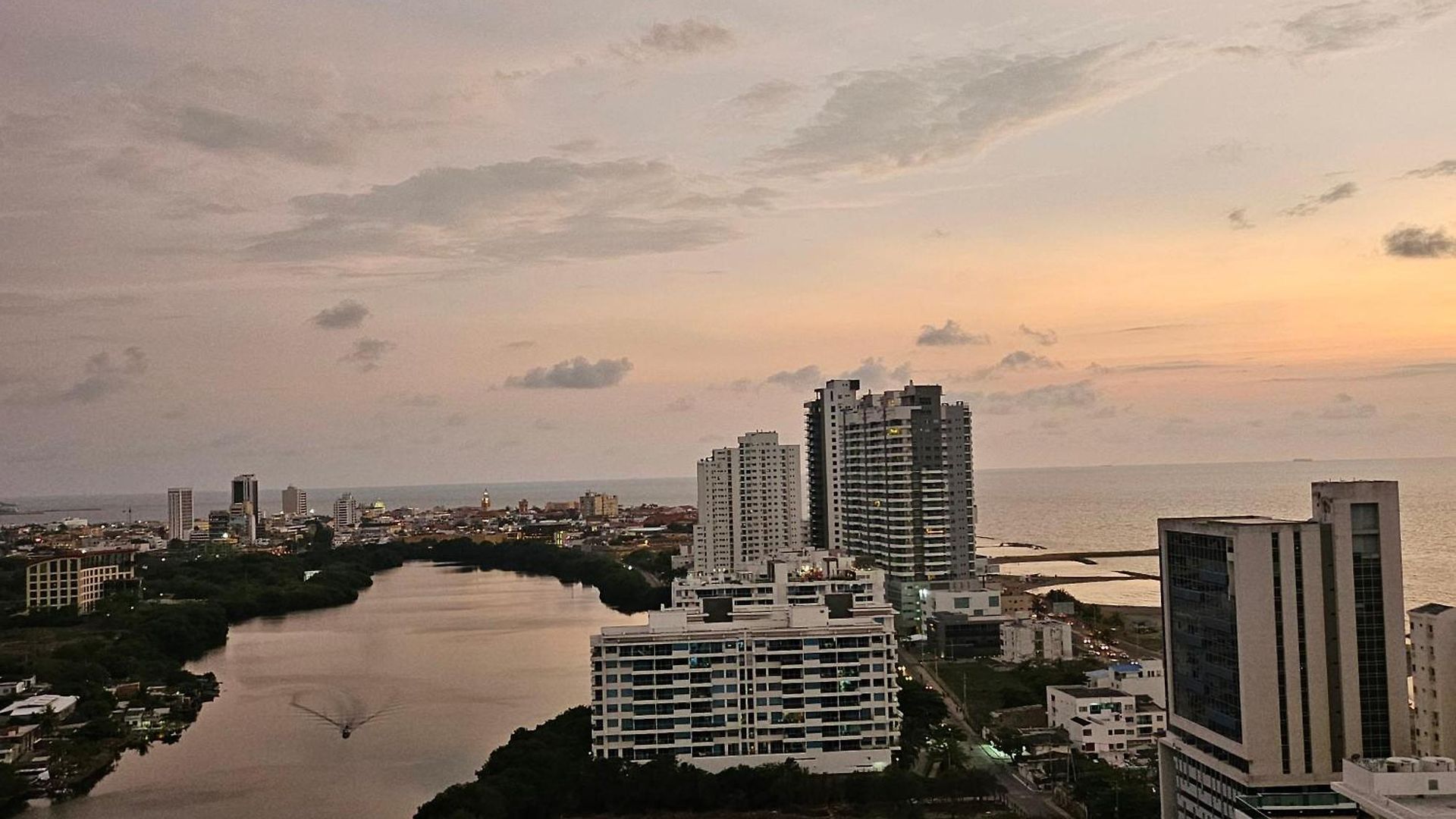 Duplex Con Vista Atardecer Mágico En El Mar Caribe * Cartagena