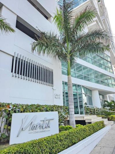 Apartamento Duplex De Lujo Nuevo Con Vista Increible Al Centro Y La Playa Cartagena