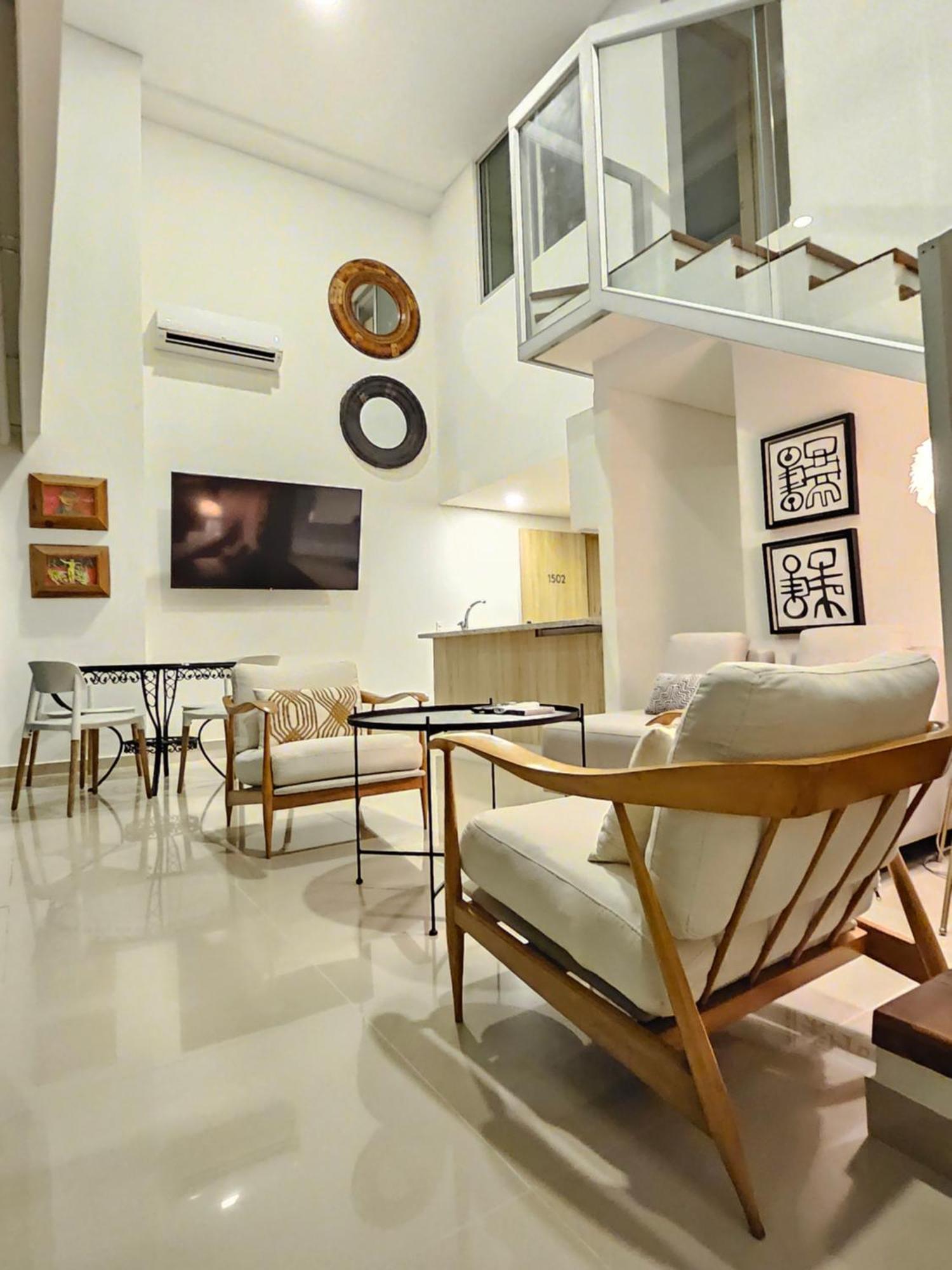 Duplex De Lujo Nuevo Con Vista Increible Al Centro Y La Playa *