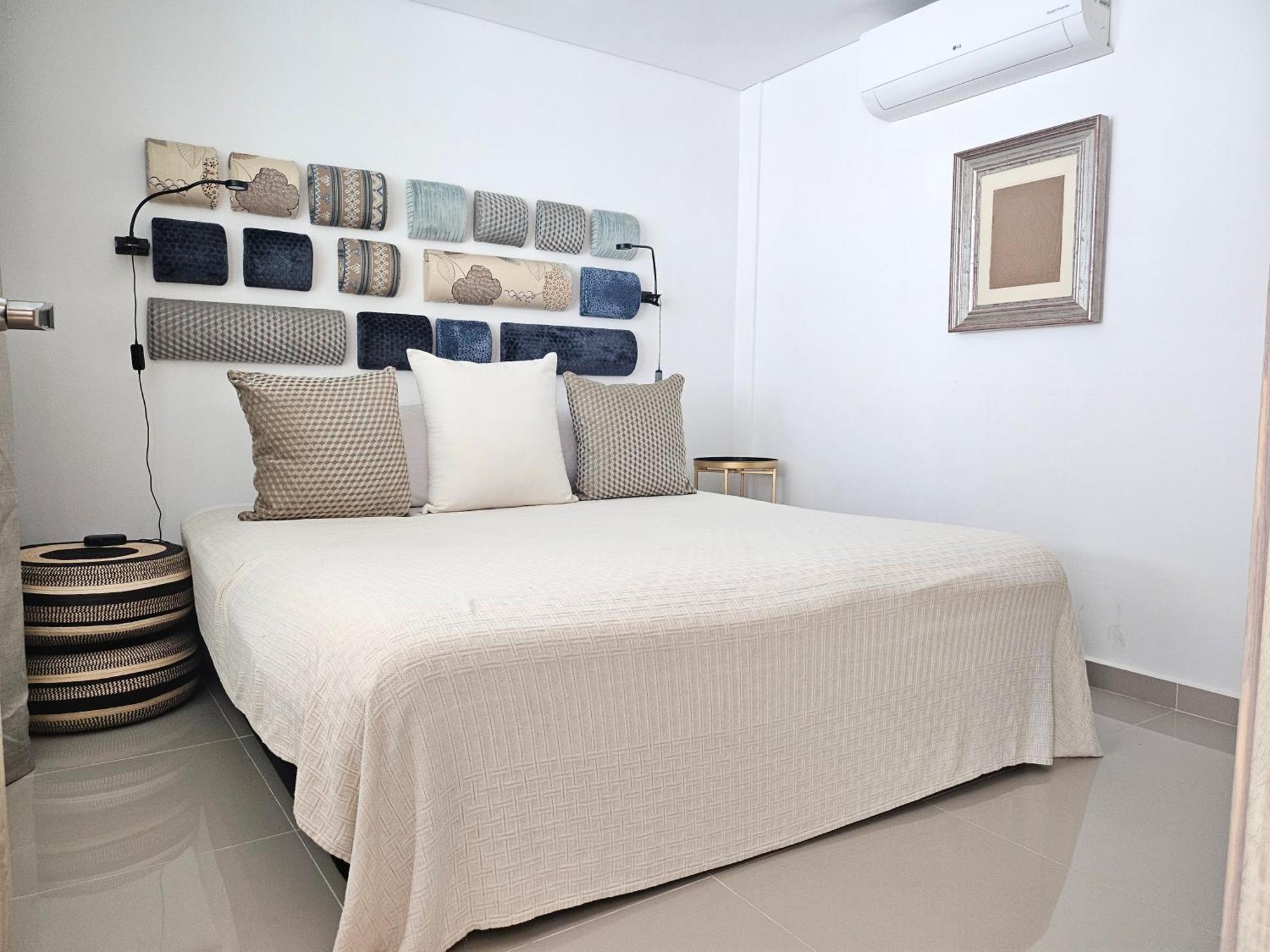 Duplex De Lujo Nuevo Con Vista Increible Al Centro Y La Playa *