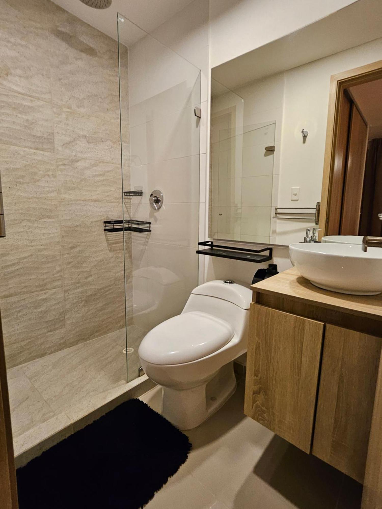 Apartamento Duplex De Lujo Nuevo Con Vista Increible Al Centro Y La Playa *