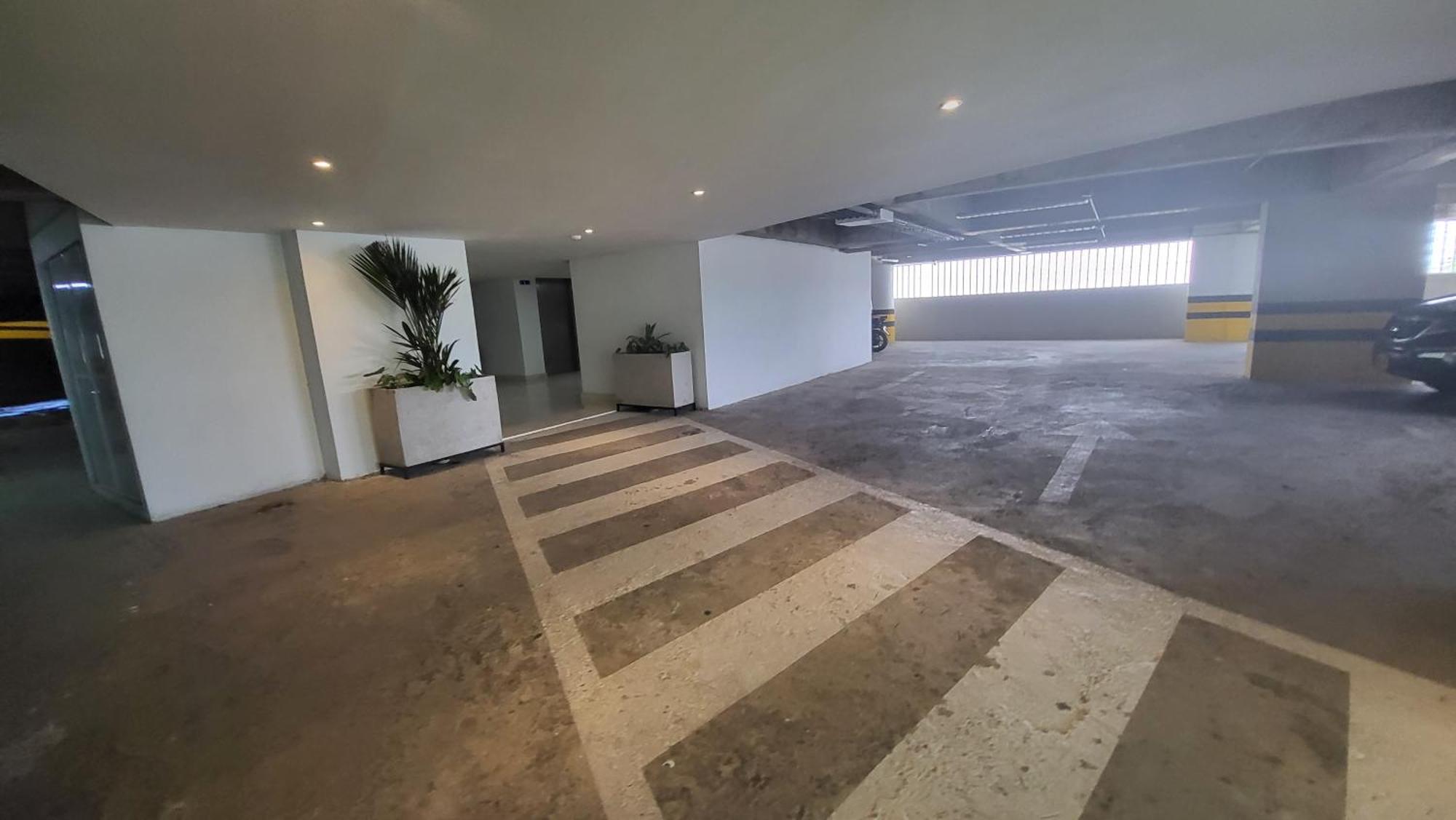 Duplex De Lujo Nuevo Con Vista Increible Al Centro Y La Playa * Cartagena